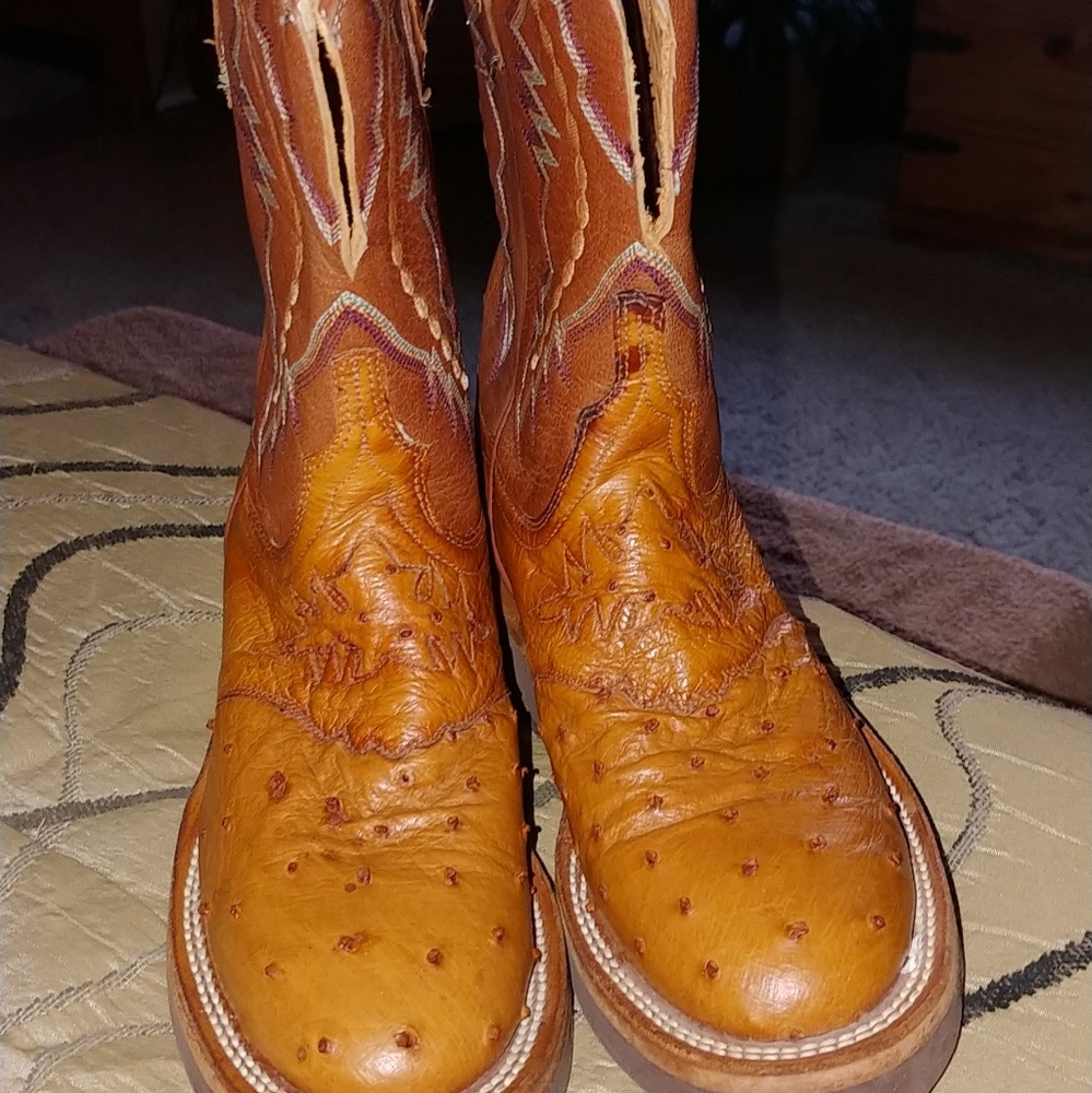 Womens Lucchese boots size 5.5